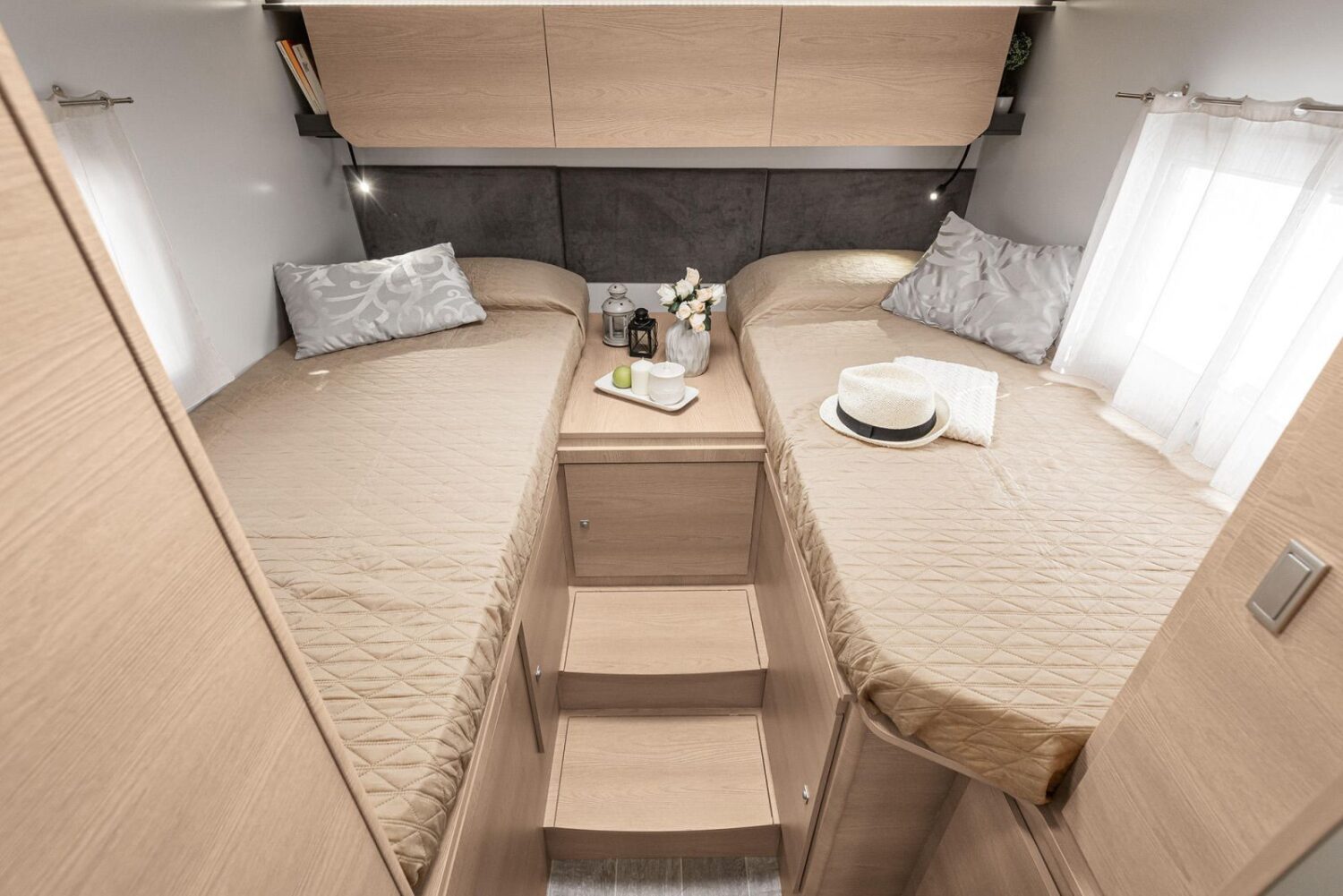 siena-395-0501_47e6db15aef25e9deb76d99e18c8e6ec-2